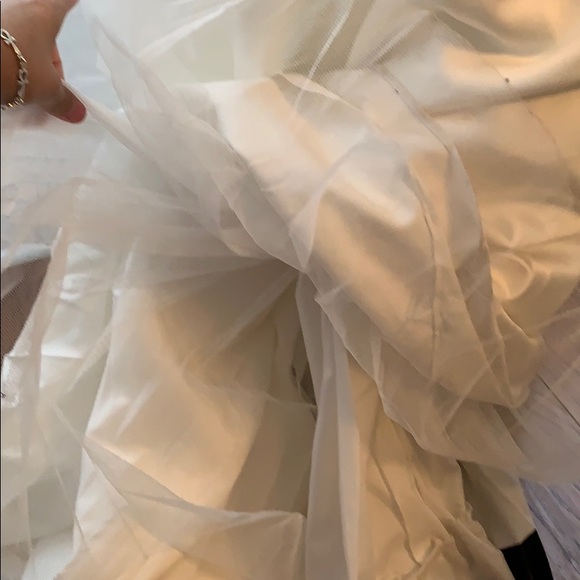 Wedding Bridal Dress Ivory color w/ Garment Bag - Picture 11 of 16